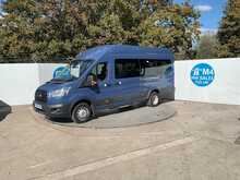 Ford Transit TDCi 460 Trend 17 Seater 