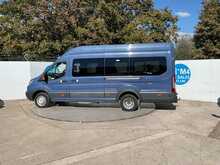 Ford Transit TDCi 460 Trend 17 Seater 