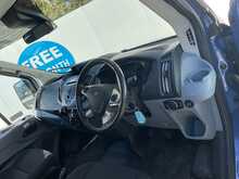 Ford Transit TDCi 460 Trend 17 Seater 
