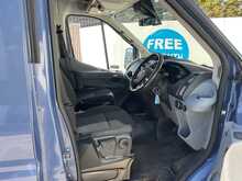 Ford Transit TDCi 460 Trend 17 Seater 