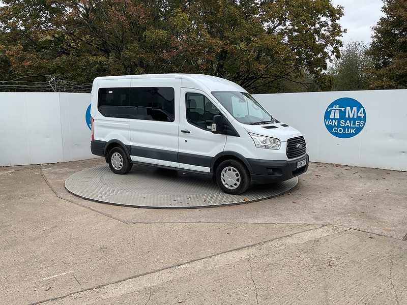 Ford TDCi 350 Trend 12 Seater