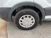 Ford Transit TDCi 350 Trend 12 Seater 