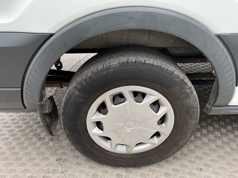 Ford TDCi 350 Trend 12 Seater