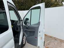 Ford Transit TDCi 350 Trend 12 Seater 