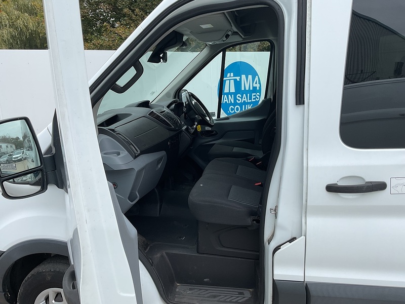 Ford TDCi 350 Trend 12 Seater