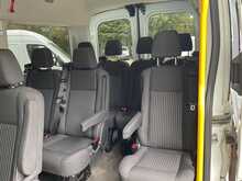 Ford Transit TDCi 350 Trend 12 Seater 