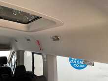 Ford Transit TDCi 350 Trend 12 Seater 
