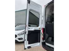 Ford Transit 460 EcoBlue Trend 17 Seat Minibus 165ps 