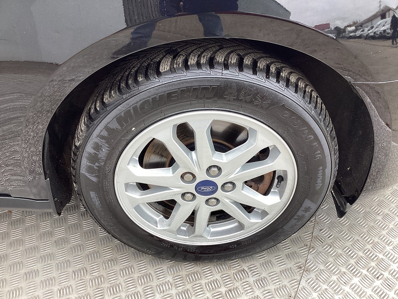 Ford 240 EcoBlue Limited SWB A/C Euro 6 **NO VAT**