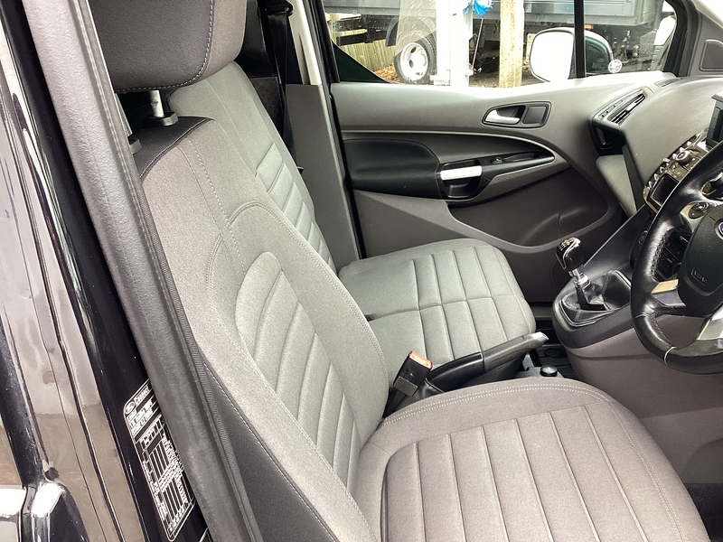 Ford 240 EcoBlue Limited SWB A/C Euro 6 **NO VAT**