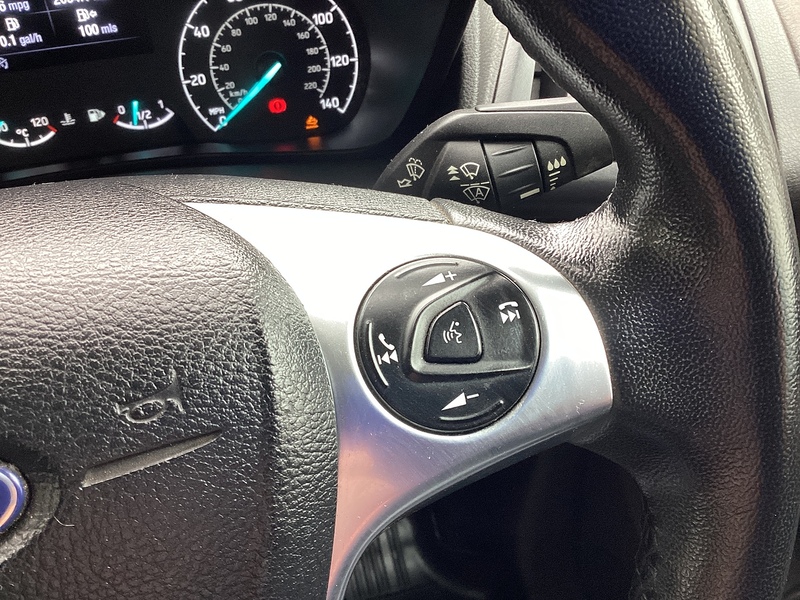 Ford 240 EcoBlue Limited SWB A/C Euro 6 **NO VAT**