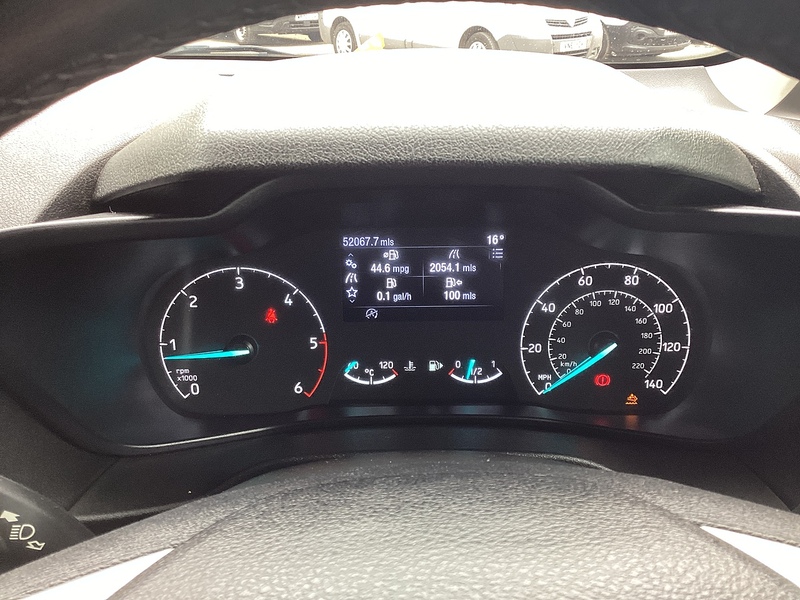 Ford 240 EcoBlue Limited SWB A/C Euro 6 **NO VAT**