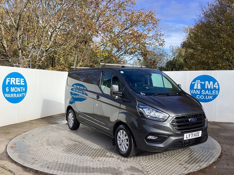 Ford 300 EcoBlue Limited SWB A/C Euro 6