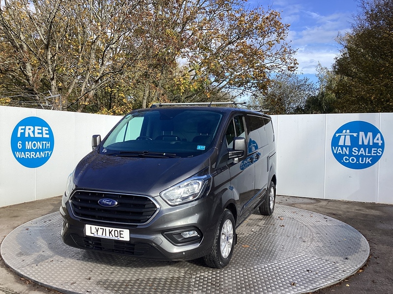 Ford 300 EcoBlue Limited SWB A/C Euro 6