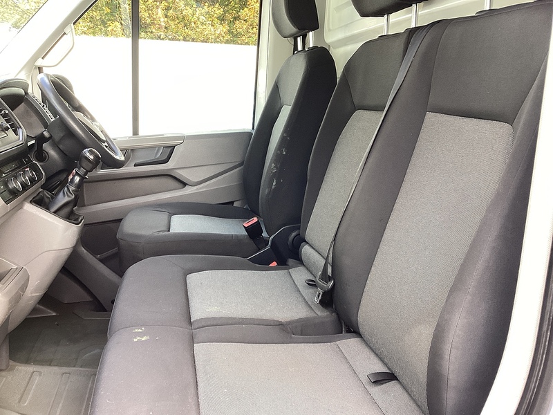 Volkswagen TDI CR35 Startline MWB Tipper Euro 6 L=11ft 1