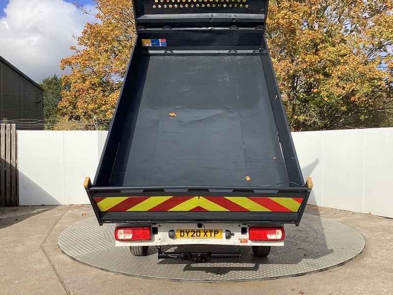 Volkswagen TDI CR35 Startline MWB Tipper Euro 6 L=11ft 1