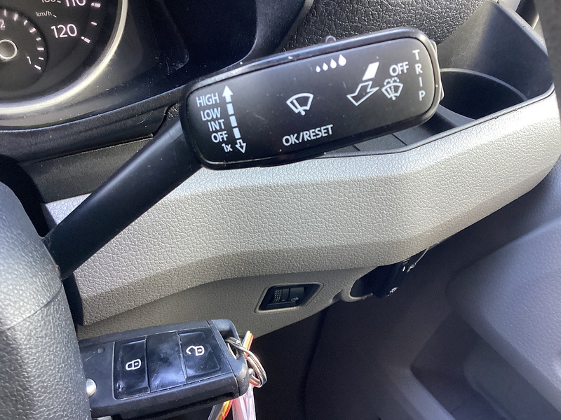 Volkswagen TDI CR35 Startline MWB Tipper Euro 6 L=11ft 1