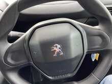 Peugeot Partner BlueHDi 950 Professional Premium + LWB A/C Euro 6 