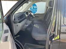 Volkswagen Transporter TDI SE Shuttle LWB DSG 