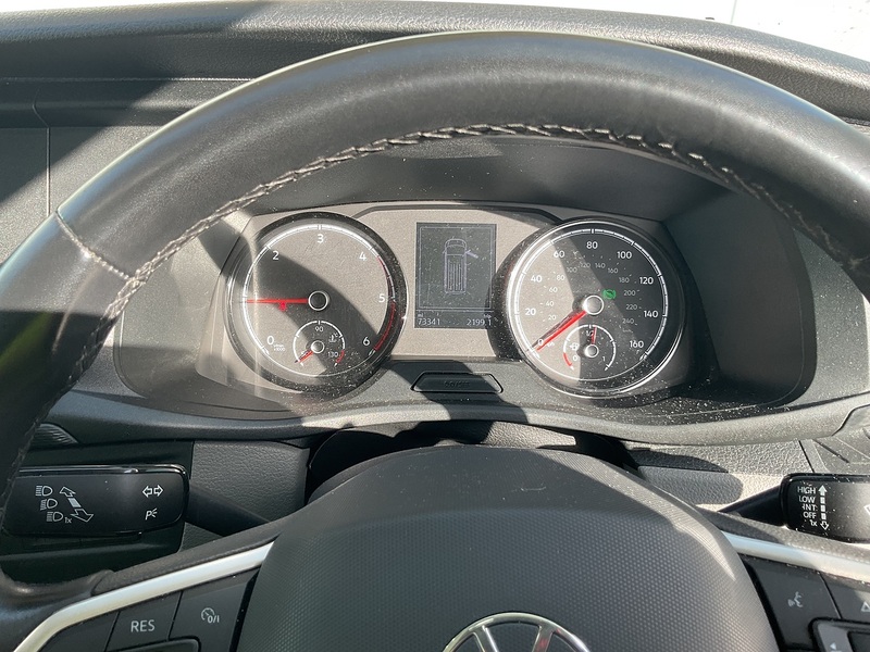 Volkswagen TDI SE Shuttle LWB DSG