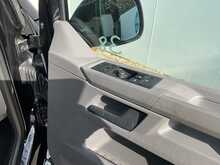 Volkswagen Transporter TDI SE Shuttle LWB DSG 