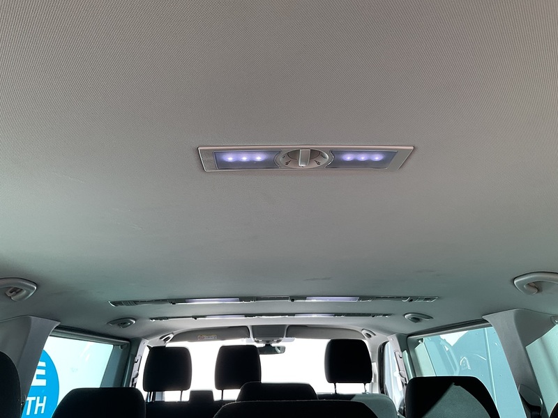 Volkswagen TDI SE Shuttle LWB DSG