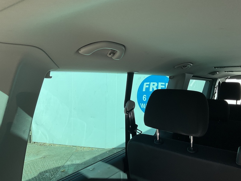 Volkswagen TDI SE Shuttle LWB DSG