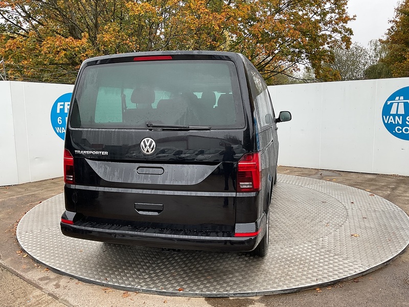 Volkswagen TDI SE Shuttle LWB DSG