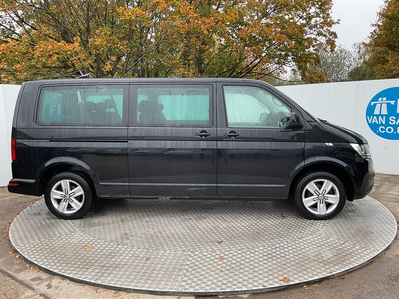 Volkswagen TDI SE Shuttle LWB DSG