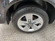 Volkswagen Transporter TDI SE Shuttle LWB DSG 