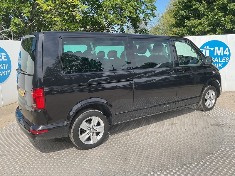 Volkswagen TDI SE Shuttle LWB DSG