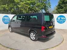 Volkswagen Transporter TDI SE Shuttle LWB DSG 