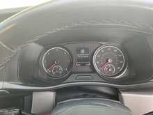 Volkswagen Transporter TDI SE Shuttle LWB DSG 