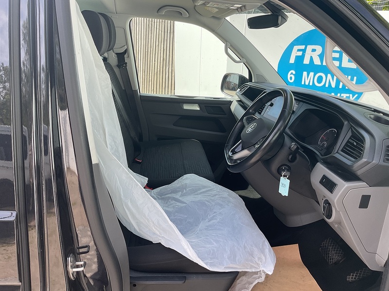 Volkswagen TDI SE Shuttle LWB DSG