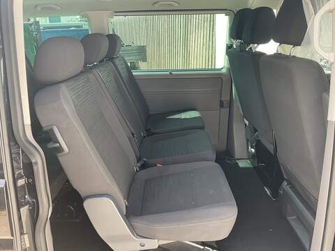 Volkswagen Transporter, TDI SE Shuttle LWB DSG