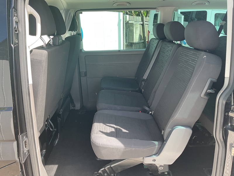 Volkswagen TDI SE Shuttle LWB DSG
