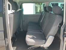 Volkswagen Transporter TDI SE Shuttle LWB DSG 