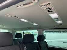 Volkswagen Transporter Shuttle TDI SE 9 Seater Euro 6 