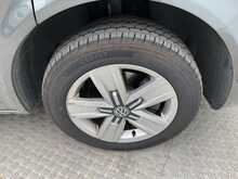 Volkswagen Transporter Shuttle TDI SE 9 Seater Euro 6 