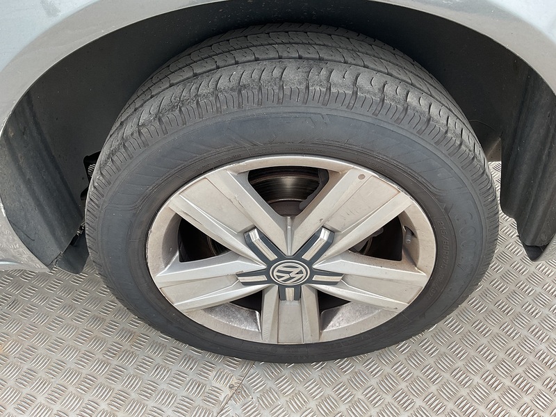 Volkswagen TDI SE 9 Seater Euro 6