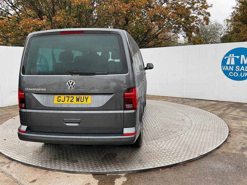 Volkswagen TDI SE 9 Seater Euro 6