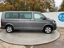 Volkswagen Transporter Shuttle TDI SE 9 Seater Euro 6 