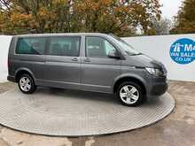 Volkswagen Transporter Shuttle TDI SE 9 Seater Euro 6 