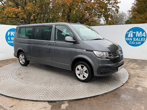 Volkswagen Transporter Shuttle, TDI SE 9 Seater Euro 6