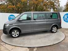 Volkswagen Transporter Shuttle TDI SE 9 Seater Euro 6 
