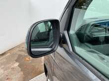 Volkswagen Transporter Shuttle TDI SE 9 Seater Euro 6 