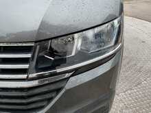 Volkswagen Transporter Shuttle TDI SE 9 Seater Euro 6 