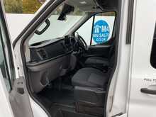 Ford Transit 460 EcoBlue Leader 
