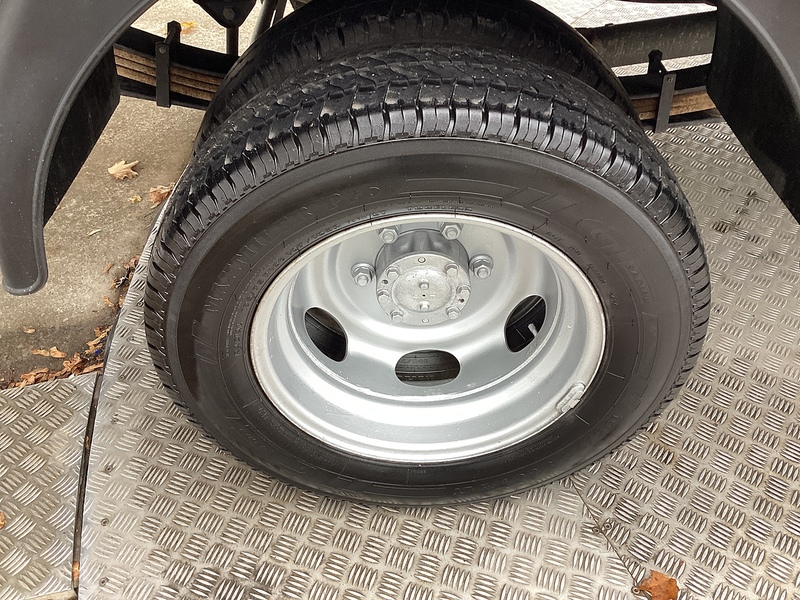 Mitsubishi D 3C13 3400 LWB Dropside Euro 6 L= 13ft 11