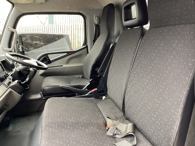 Mitsubishi D 3C13 3400 LWB Dropside Euro 6 L= 13ft 11